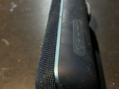 Sony Bluetooth Speaker In Good Condjtjon