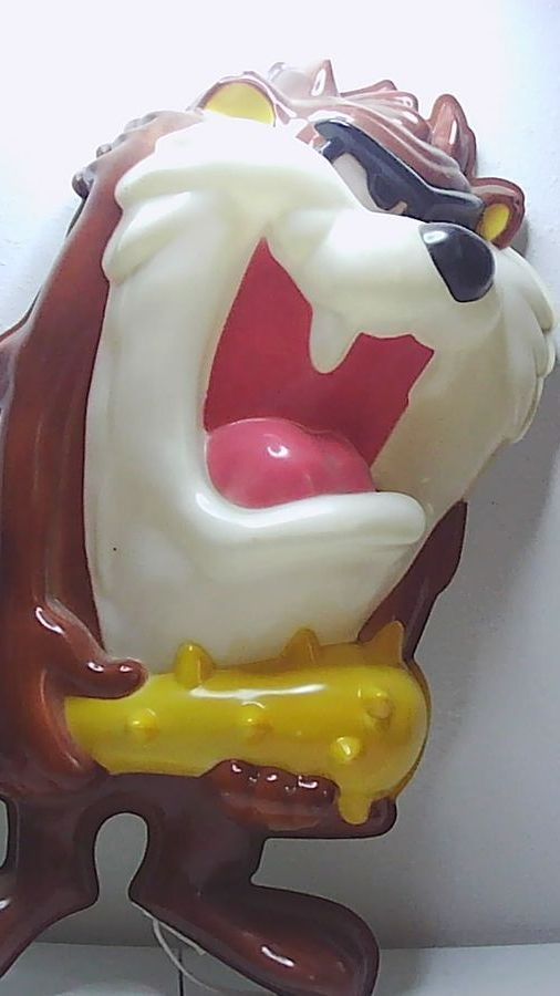 Main image 4