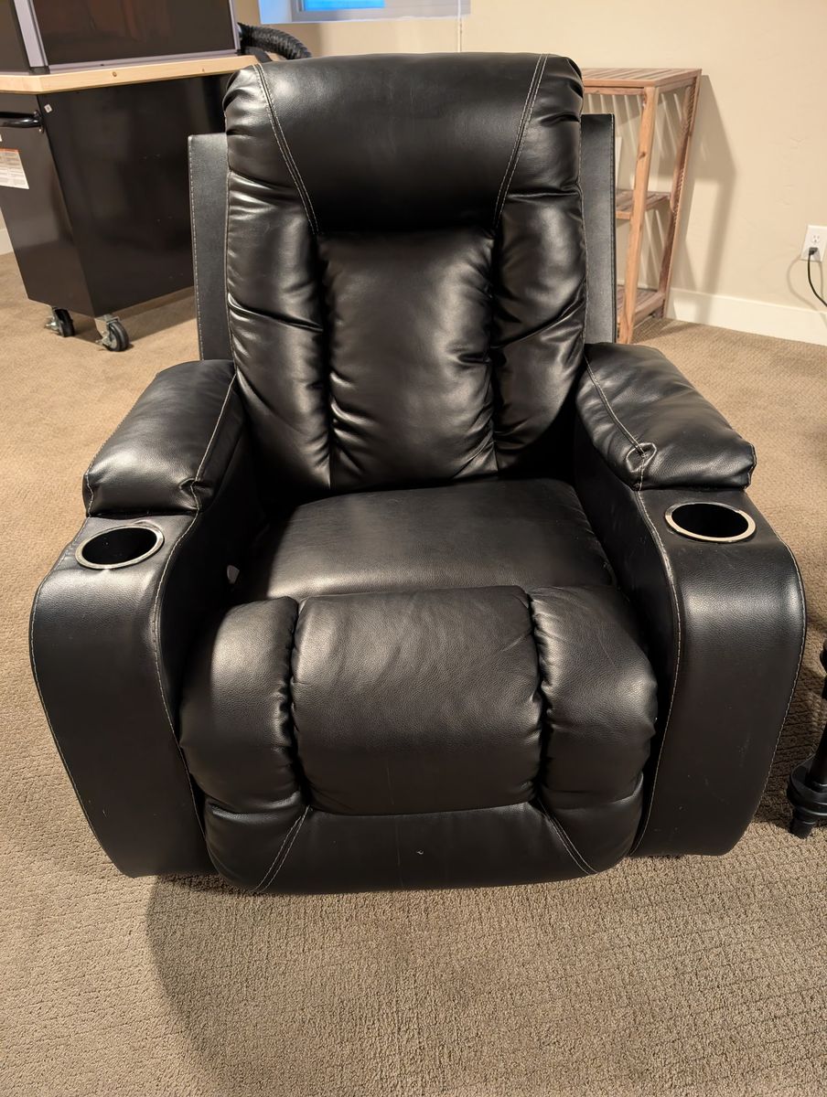 Black Vinyl Recliner