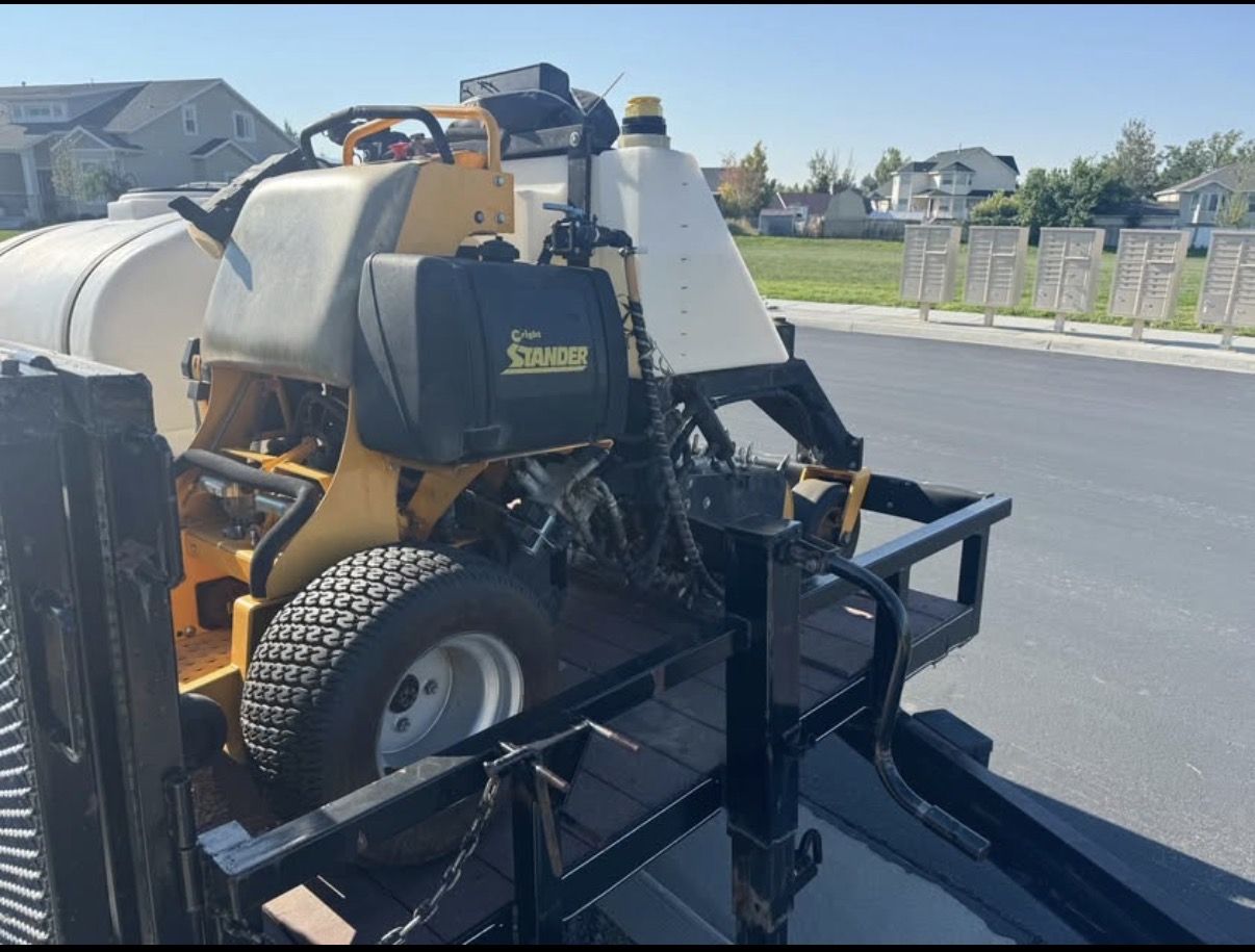 Stand On lawn Aearator