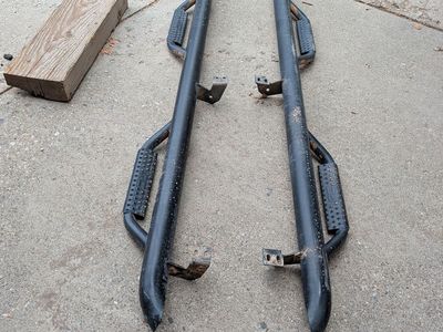 Tacoma "Nerf" bars/steps