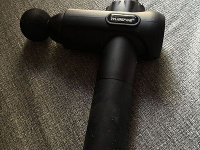 Wubefine Deep Tissue Massage Gun Black Handheld Percussion Massager