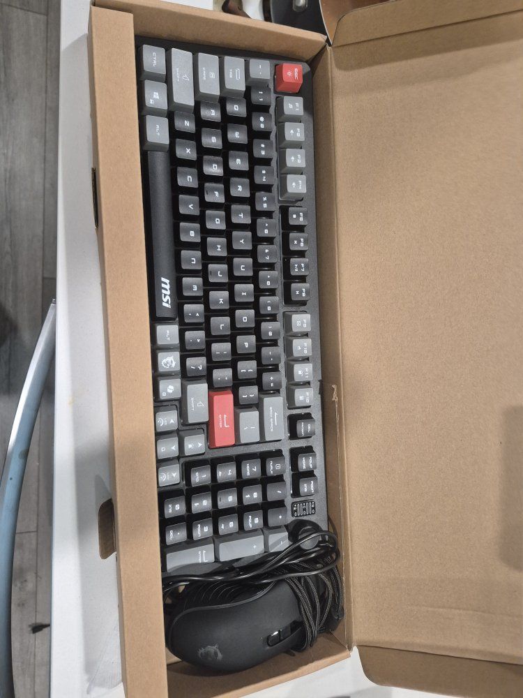 keyboard and mouse