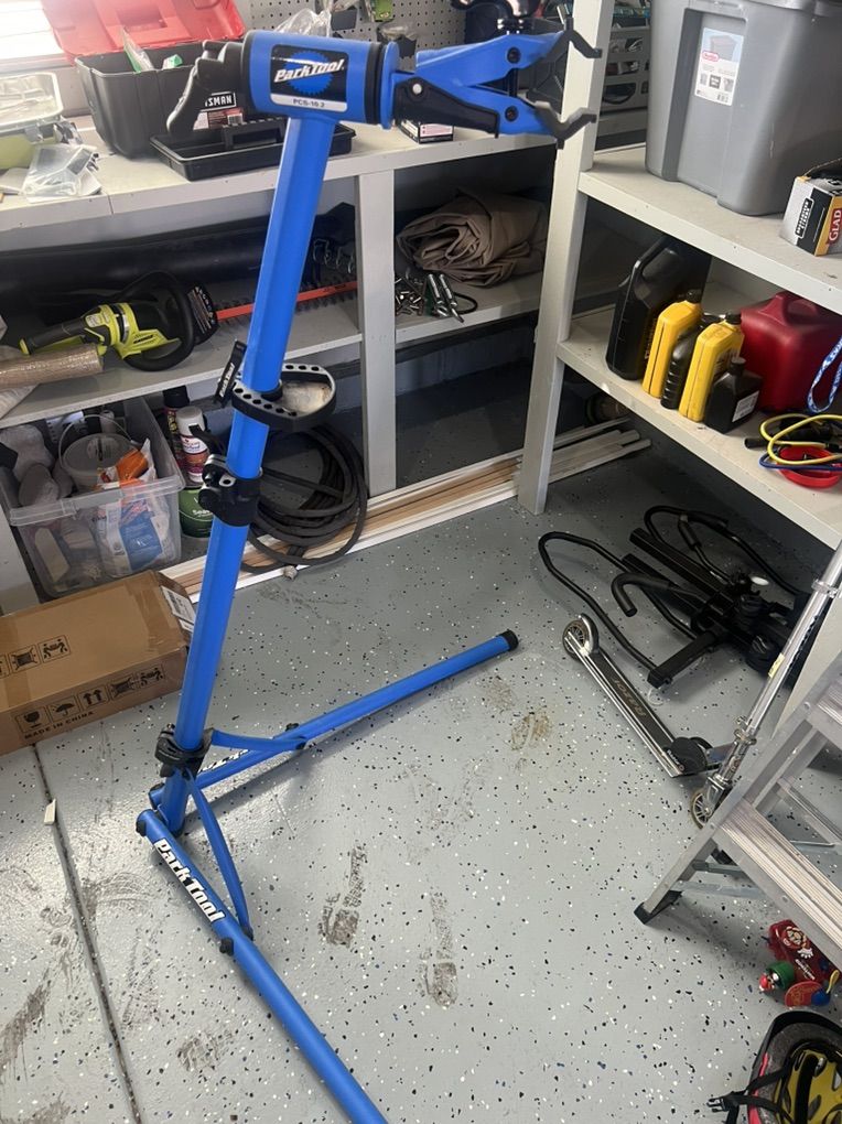 Park Tool Pcs-10.2 bike stand