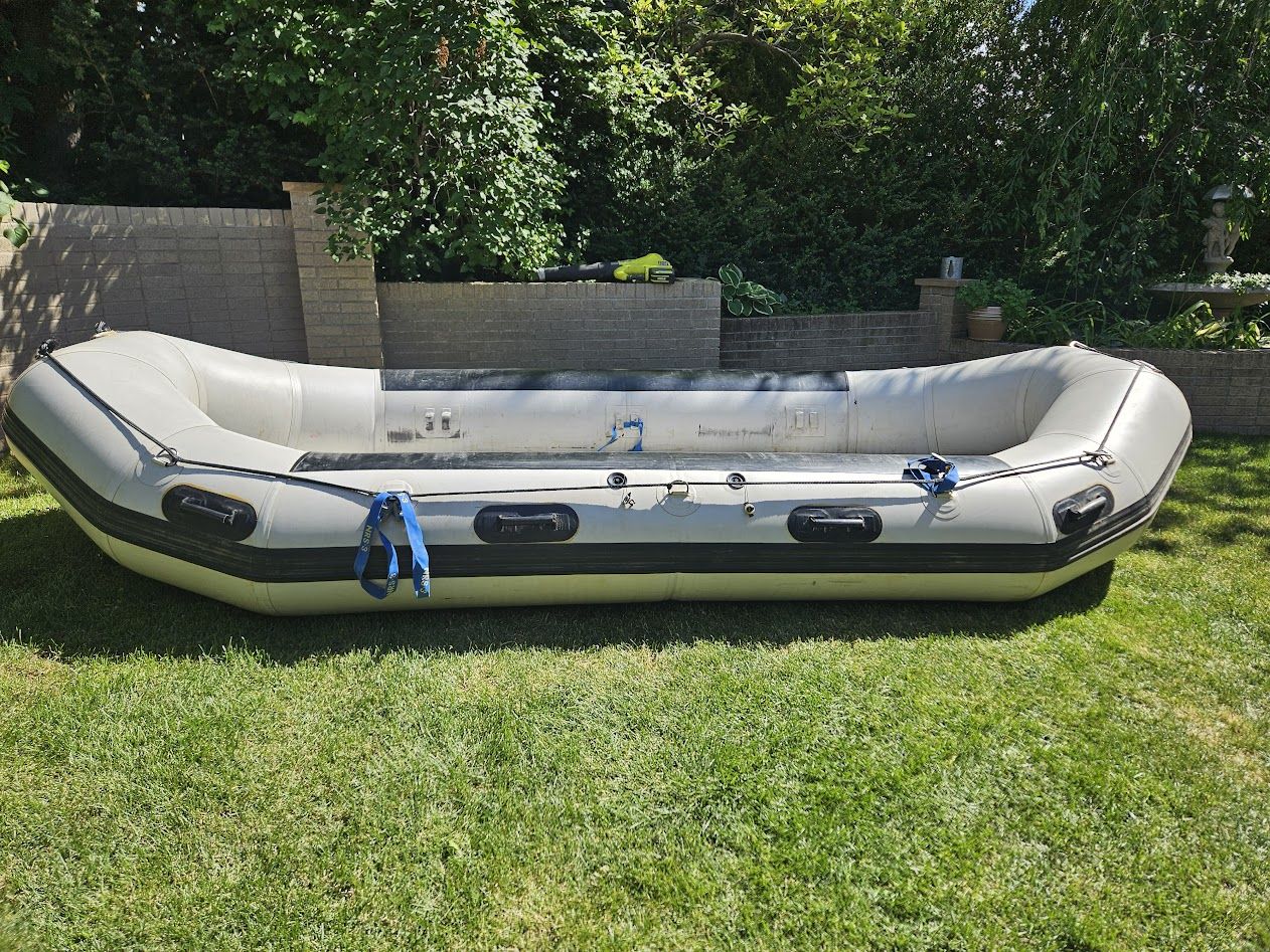 15 FEET SELF BAILING RAFT