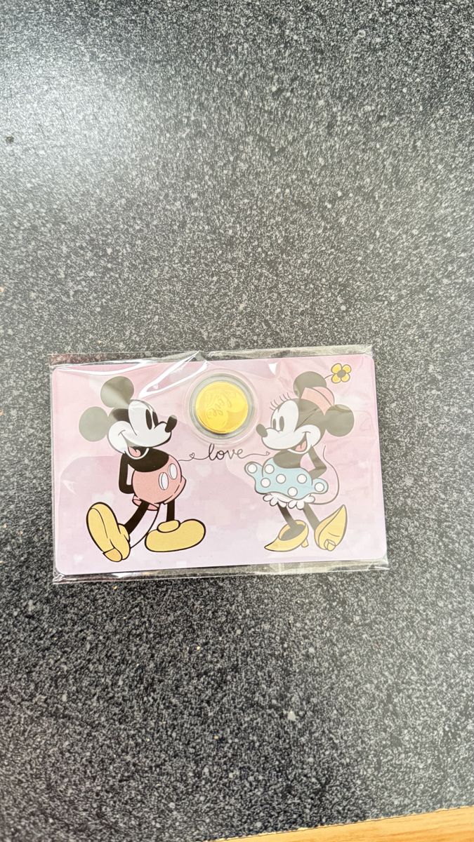 24kt Gold 1/1000 Gold Mickey & Minne W/ Bill Set