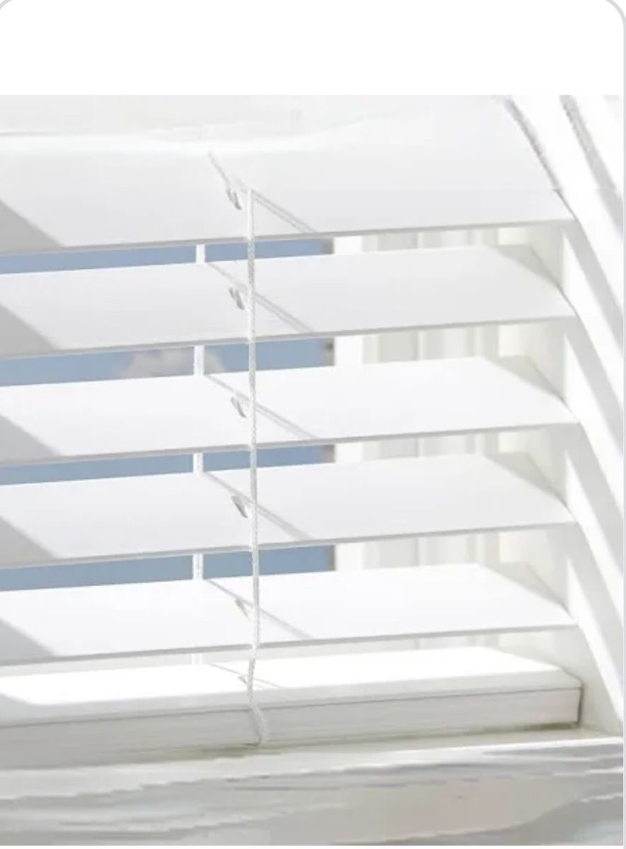 2 White 2” Horizontal Faux Wood Window Blinds 30.5” W