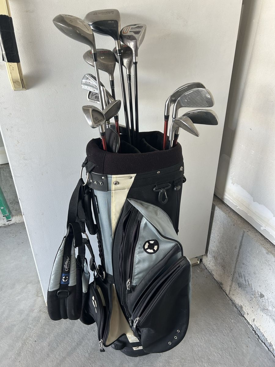 Callaway golf bag with golf clubs $50