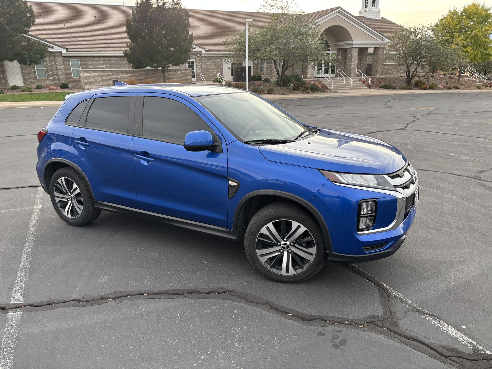 2020 Mitsubishi Outlander Sport BE