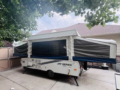 2011 Jayco Jay Series 1006 Pop-Up Camper – $3999 OBO