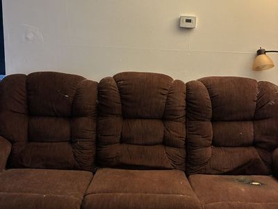 Recliner couch