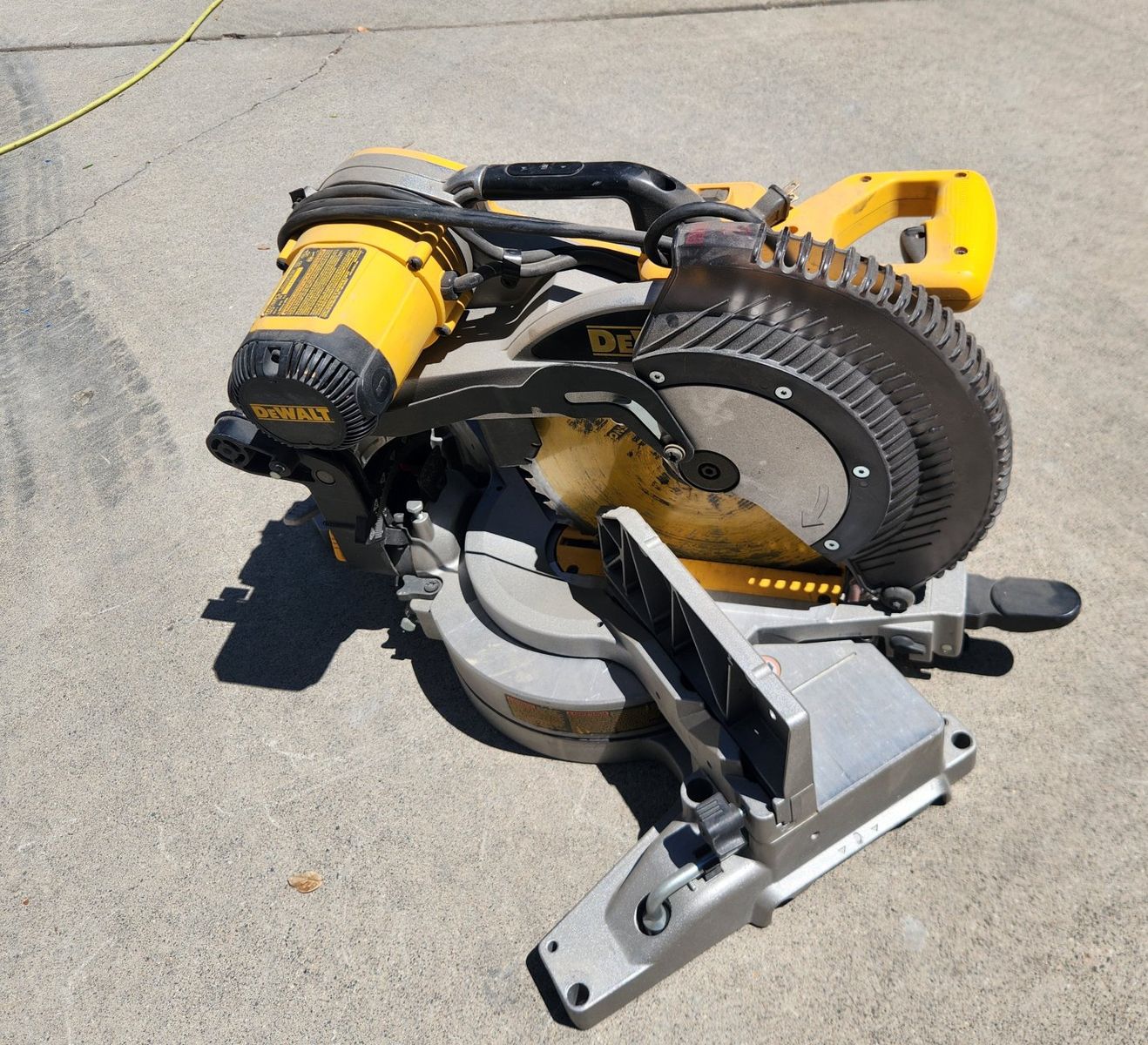 Main image 3