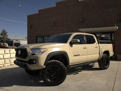 2019 TOYOTA TACOMA SR5 V6