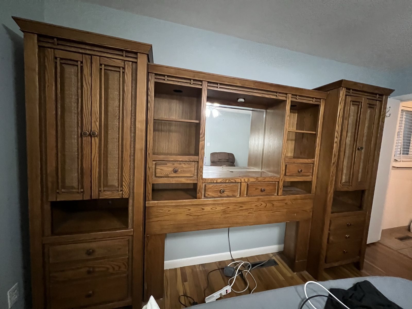 Bedroom set