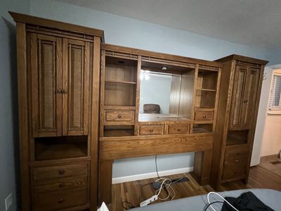 Bedroom set