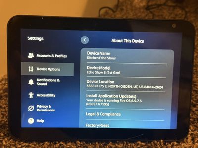 Amazon Echo Show 8 (1st Gen) Smart Display with Alexa and Power Adapter