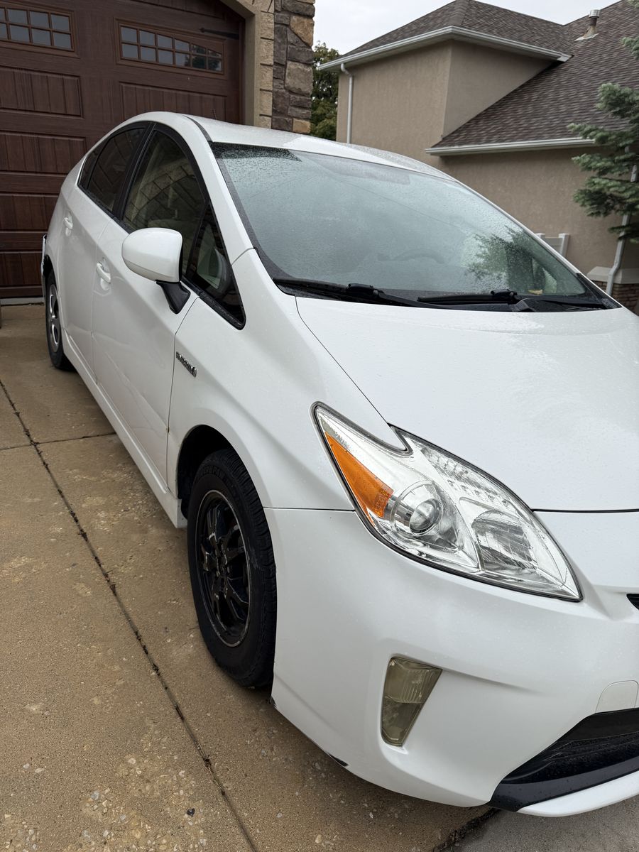 2013 Toyota Prius Two