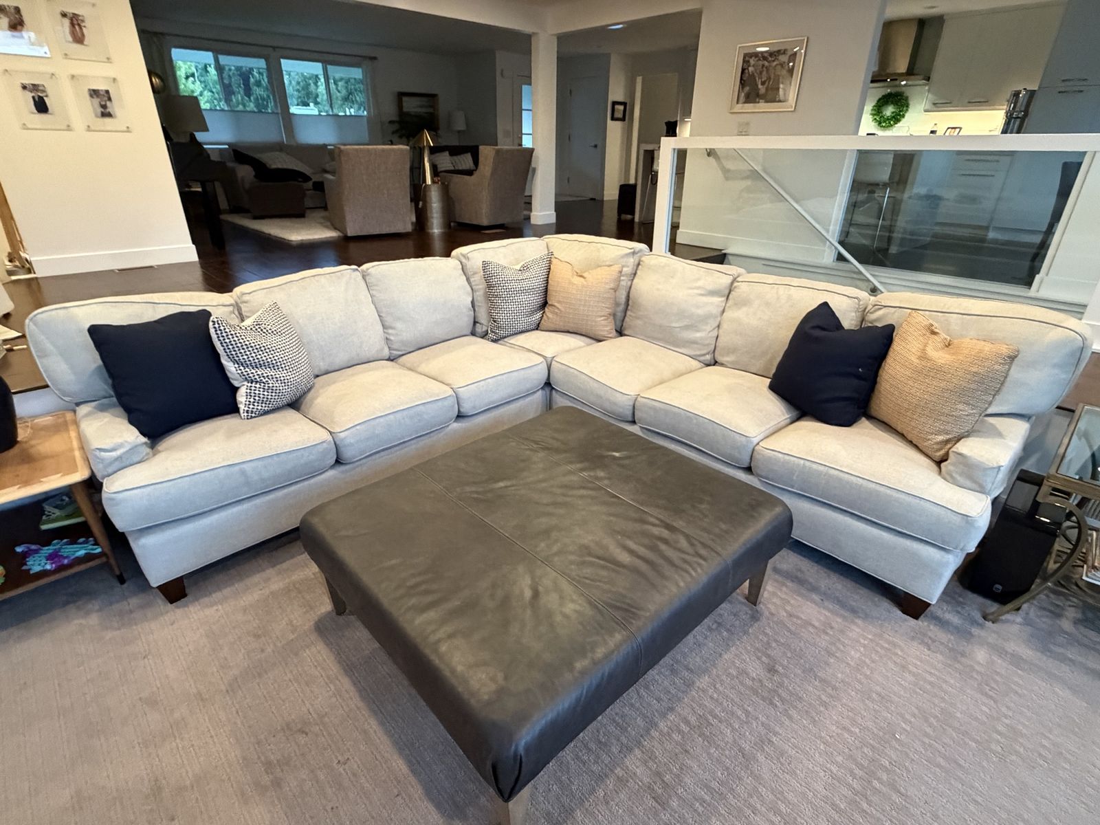 King Hickory 3 Piece Sectional