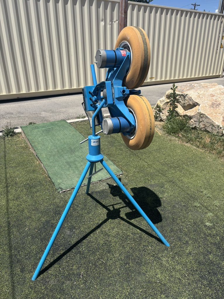 Main image 3