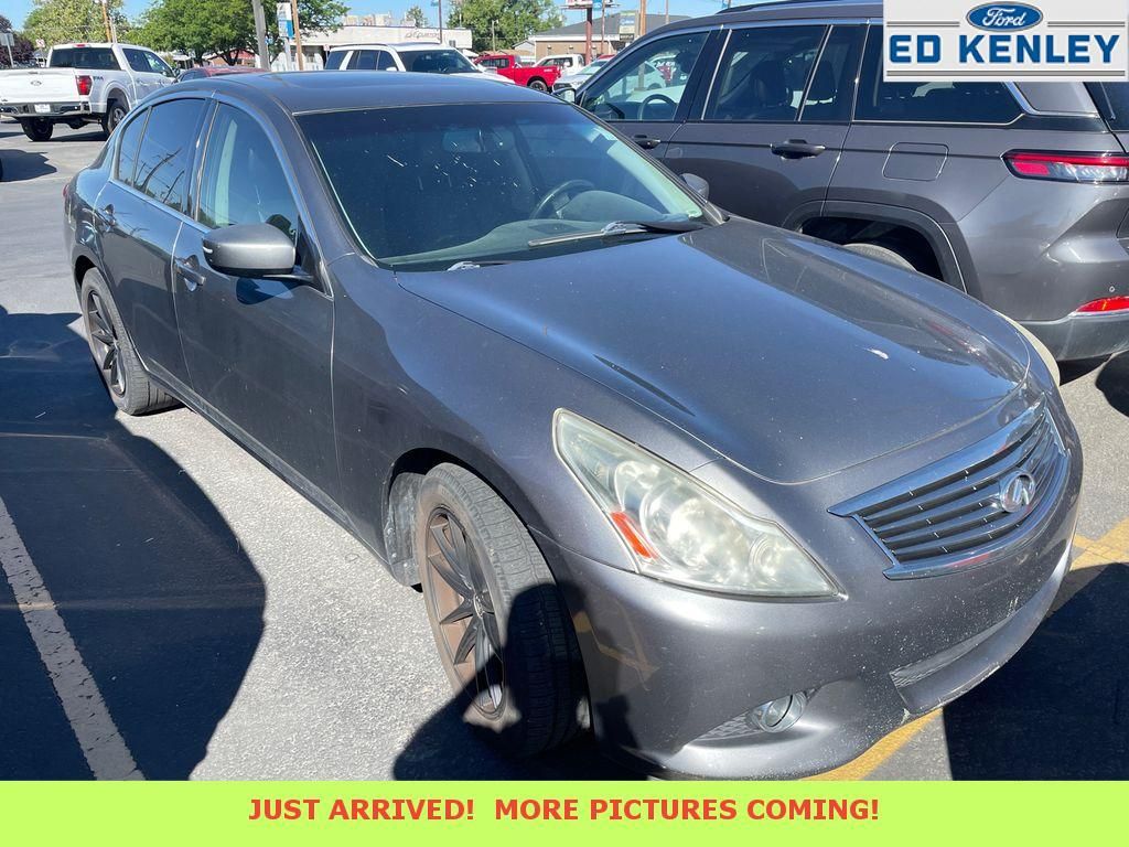 2012 Infiniti G37 x