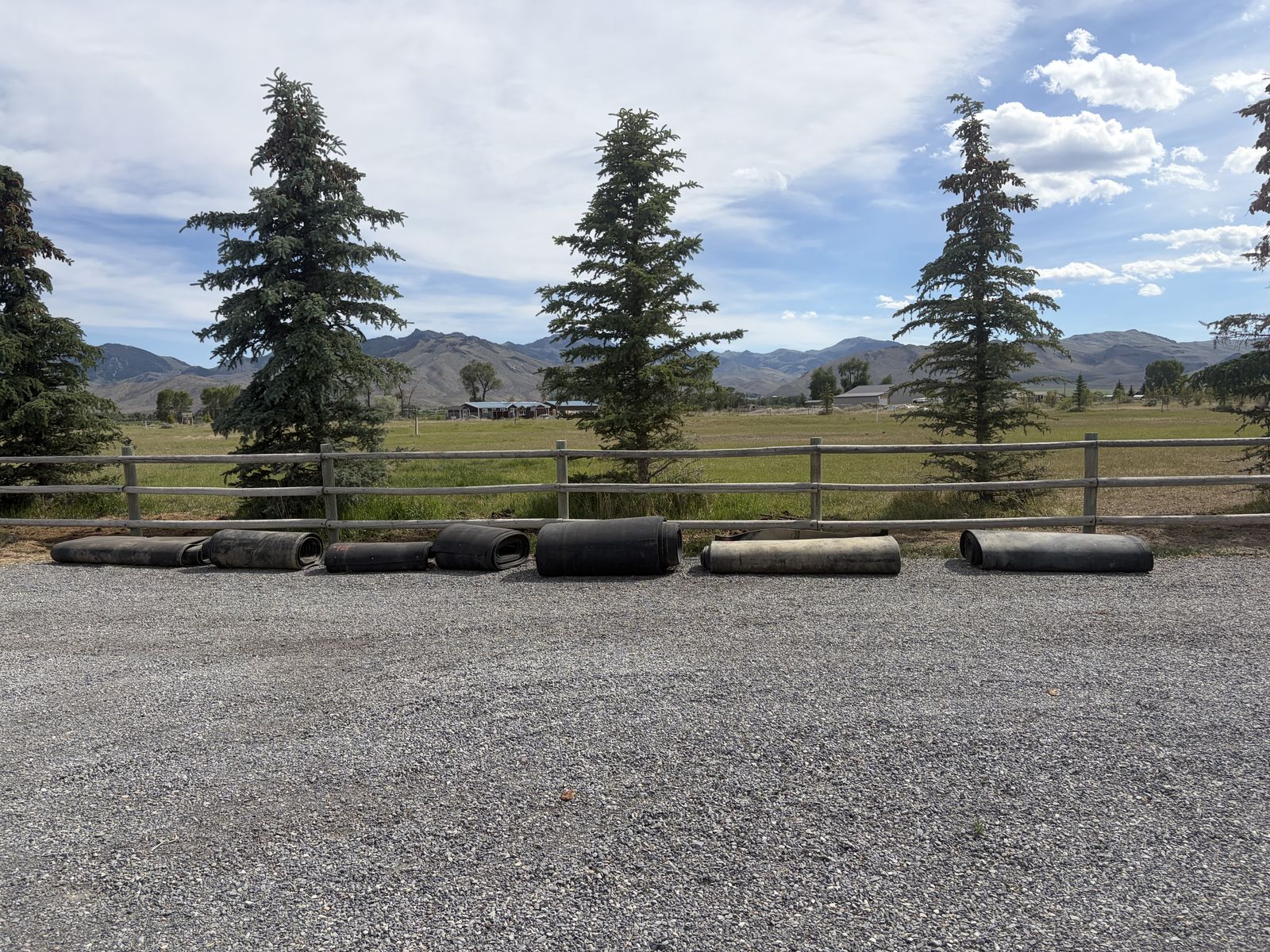 Horse / Livestock Rubber Stall Mats / Barn Flooring