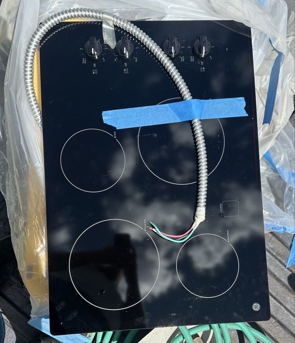 GE Profile 30" Black Electric Smoothtop Cooktop