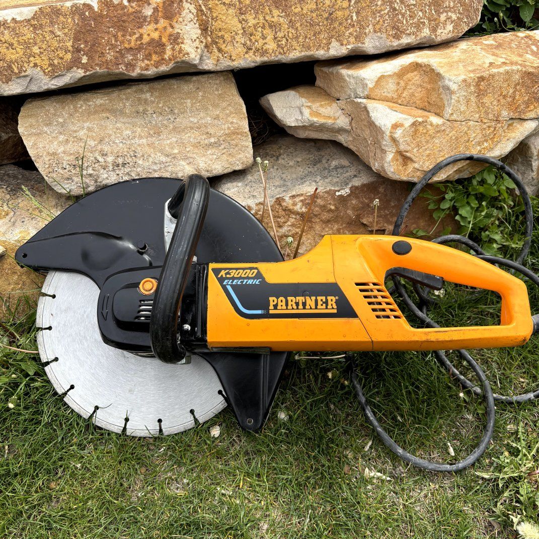 masonry saw