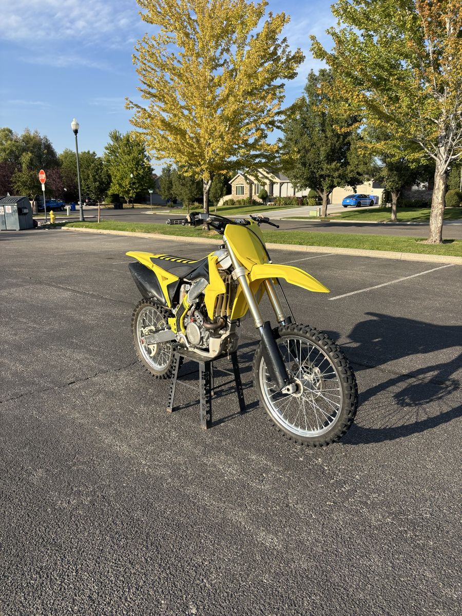 2012 Rm250z