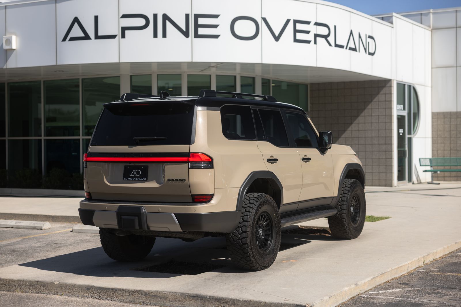 Main image 12