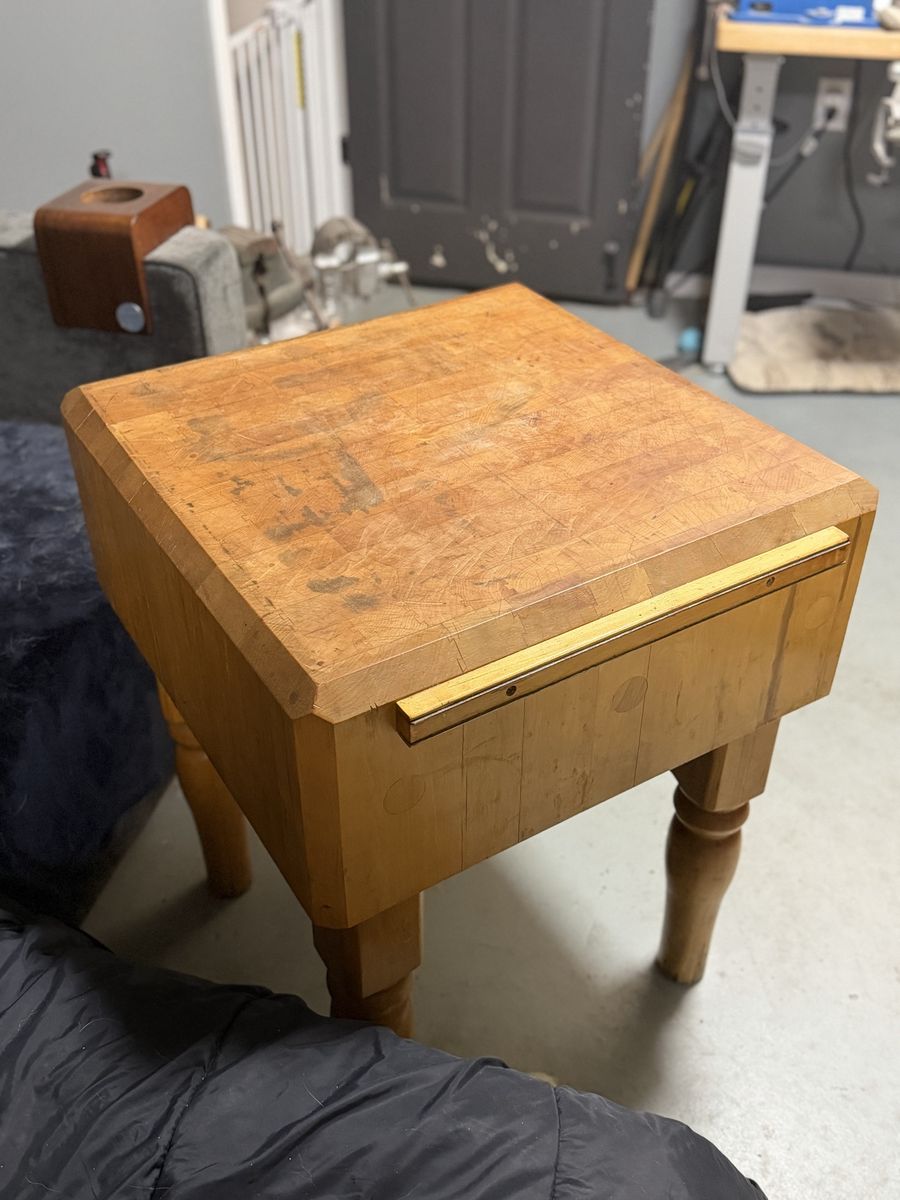 Main image 3