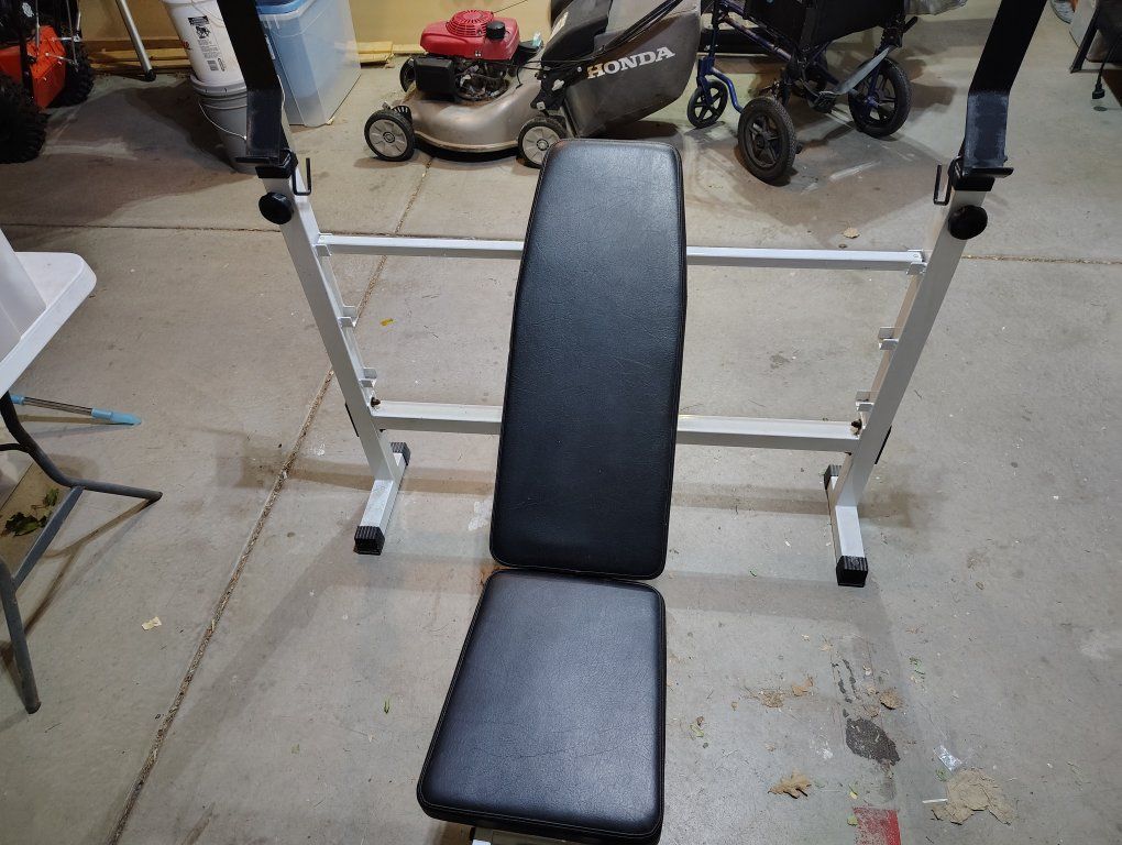 Olympic Bench With Leg Developer
