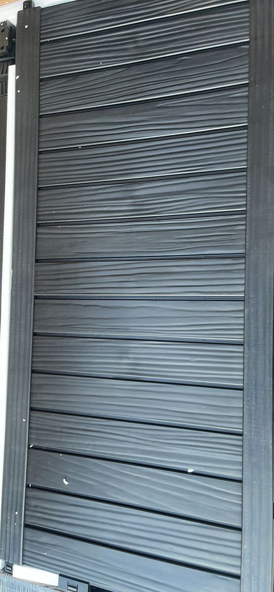 Main image 2