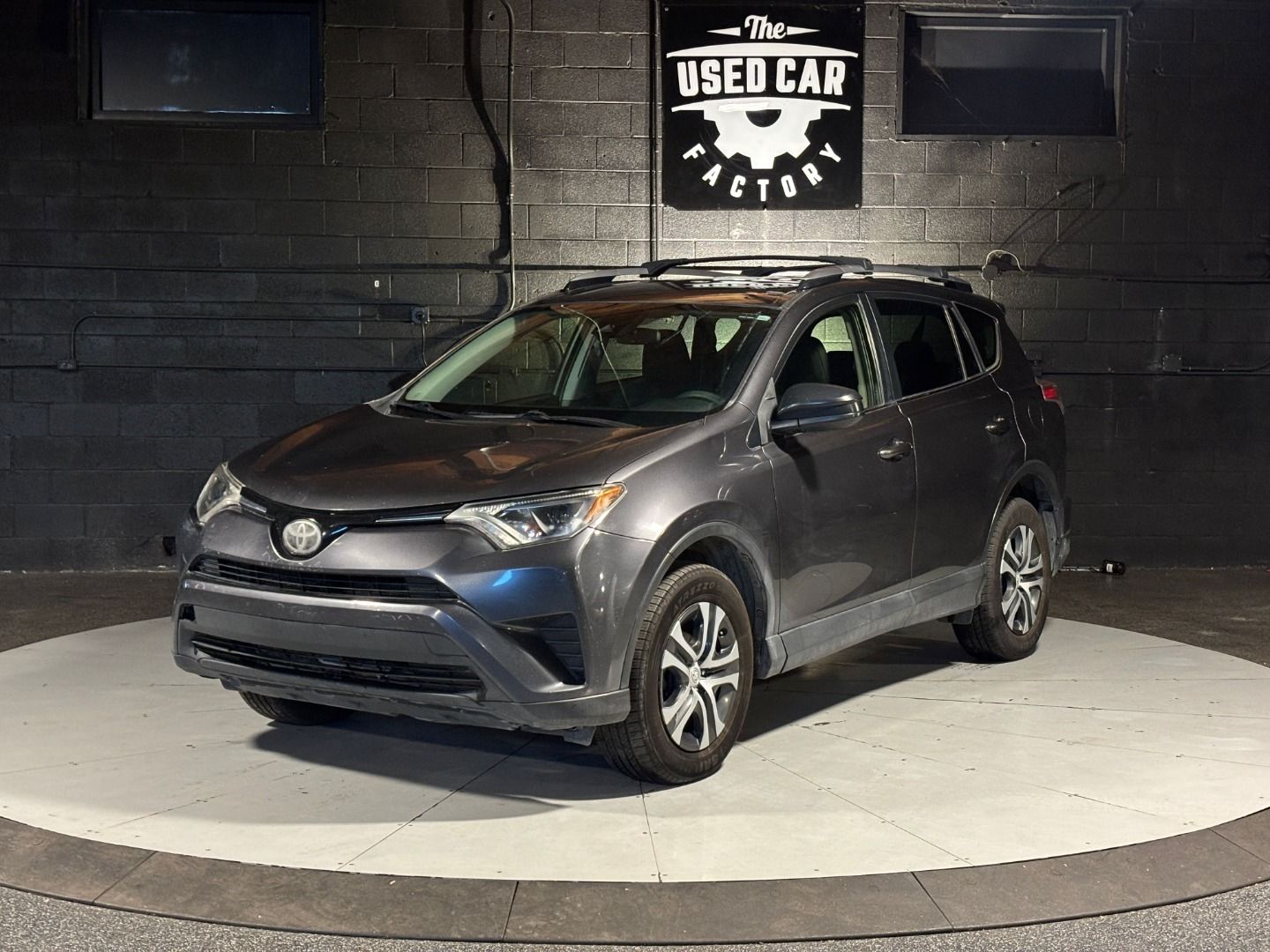 2017 TOYOTA RAV4 LE