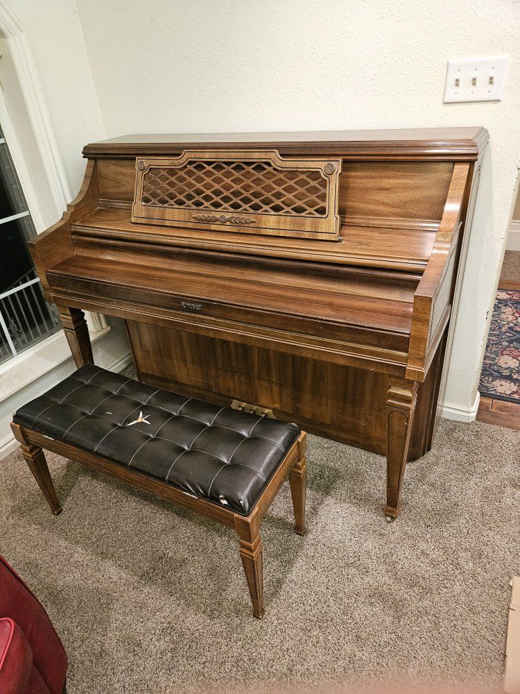 Kimball Upright Piano with Bench, model 4462, serial d26541