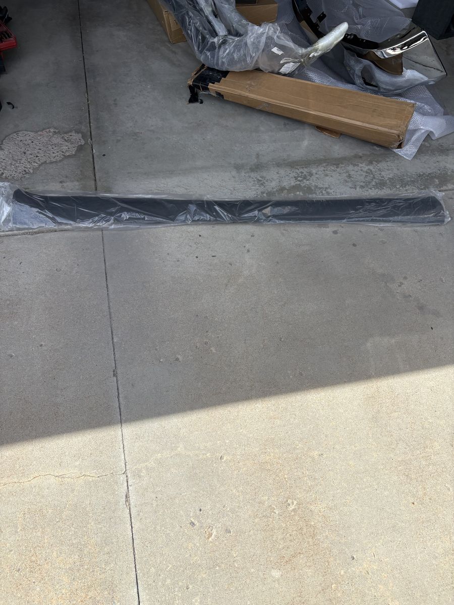 2020-2022 Tesla Model Y Side Trim Piece Rocker Panel