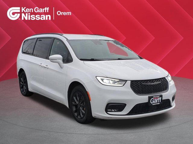 2021 Chrysler Pacifica Touring