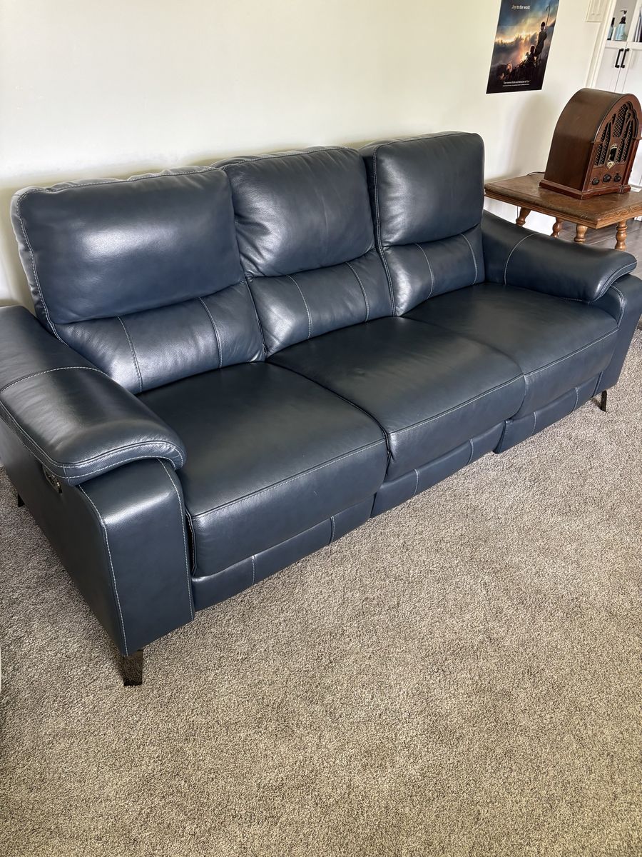 Indigo Bay Sofa and Loveseat Power Reclining