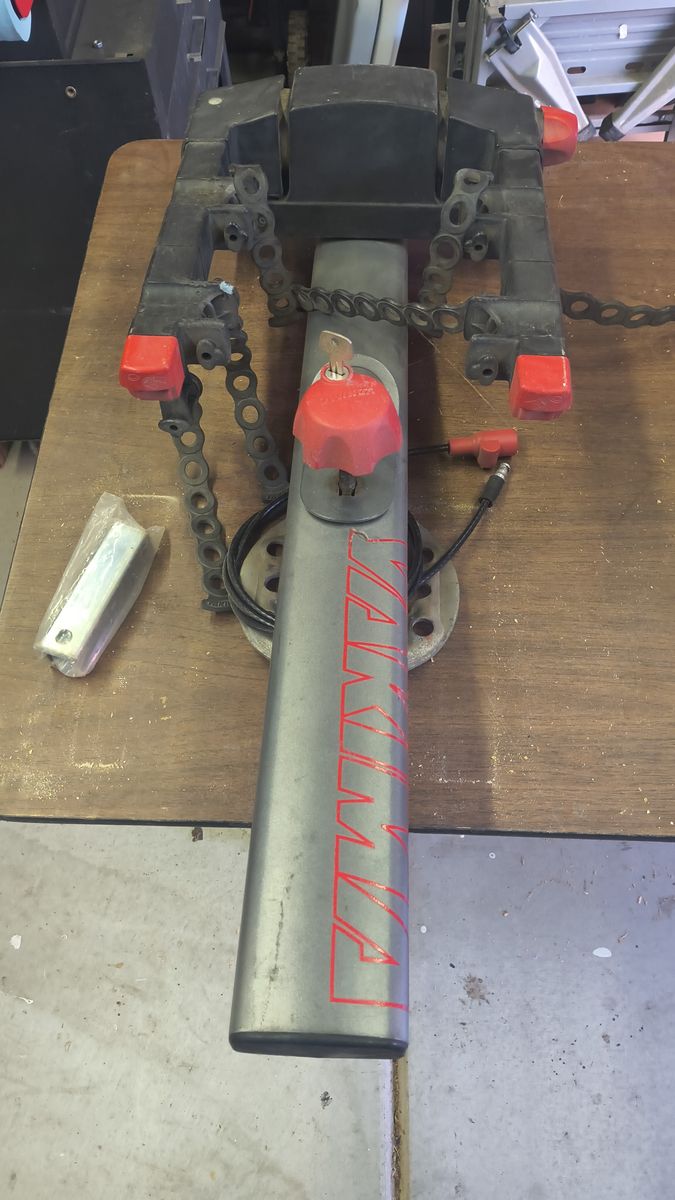 Yakima SpareTime 2 Bike Spare Tire Rack with Lock and Key