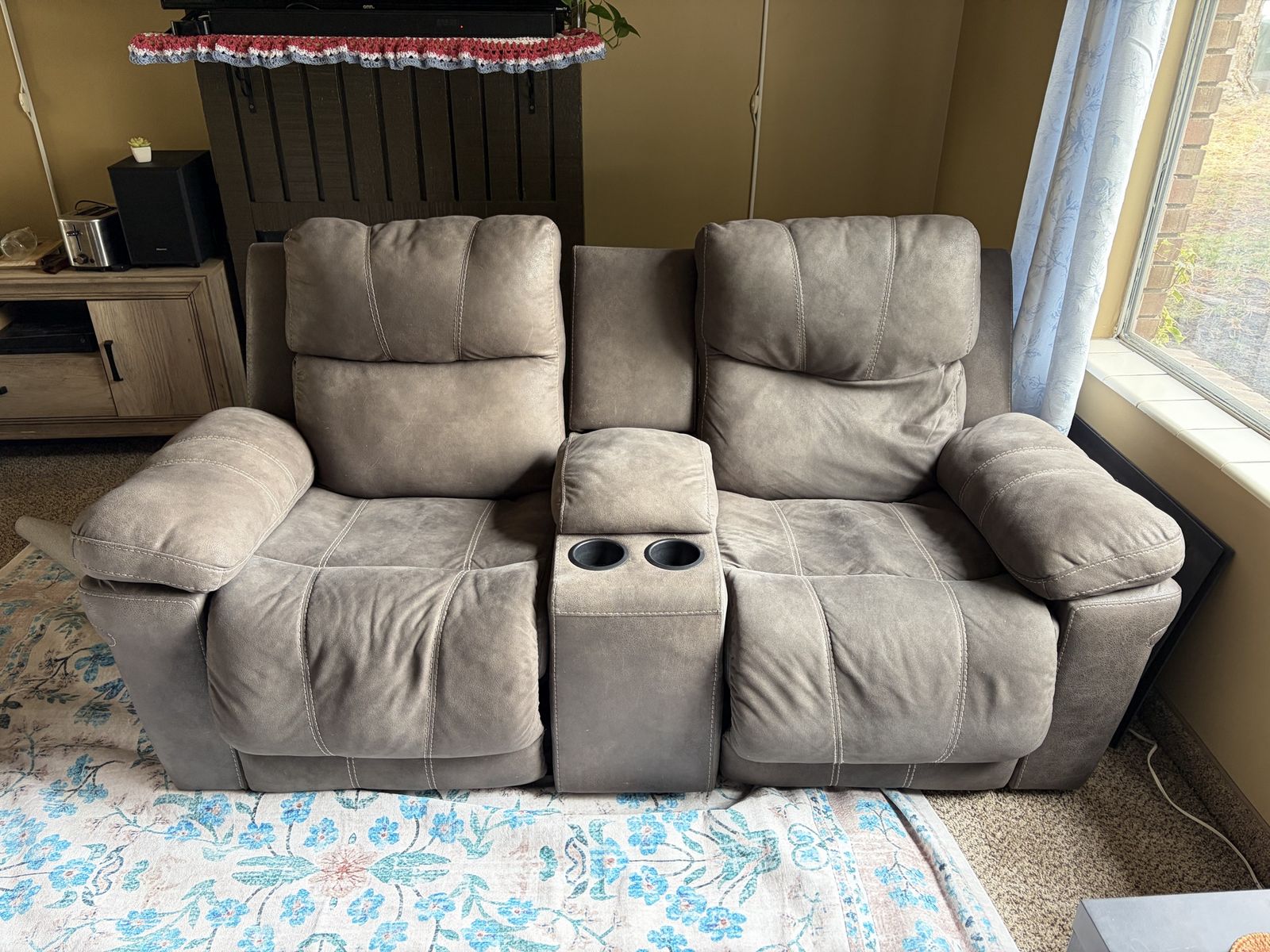 Reclining Loveseat
