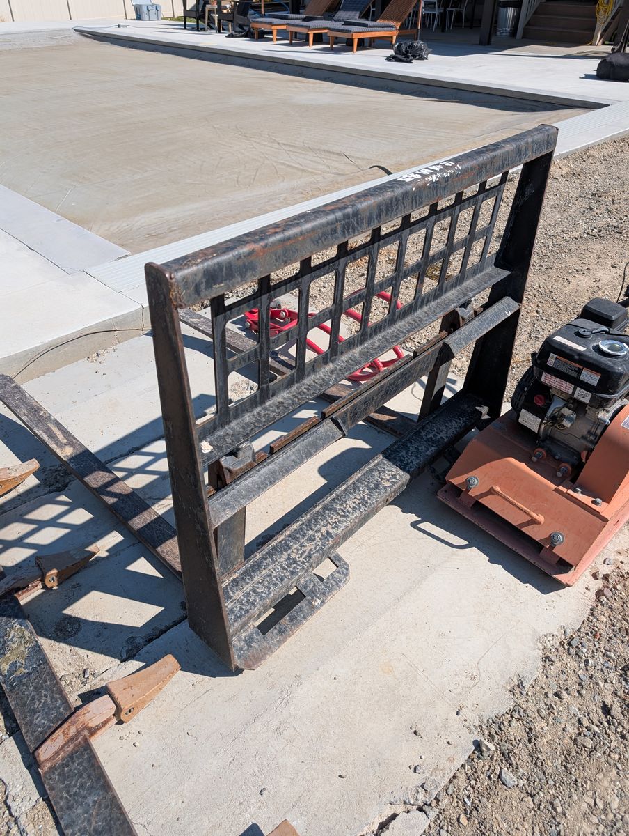 48 Inch Skid Steer Pallet Forks 4000 lb Rated