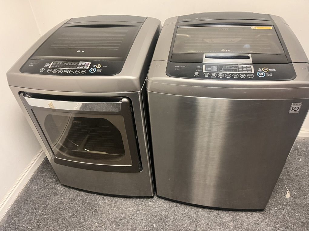 Lg Super capacity Washer And Dryer Set
