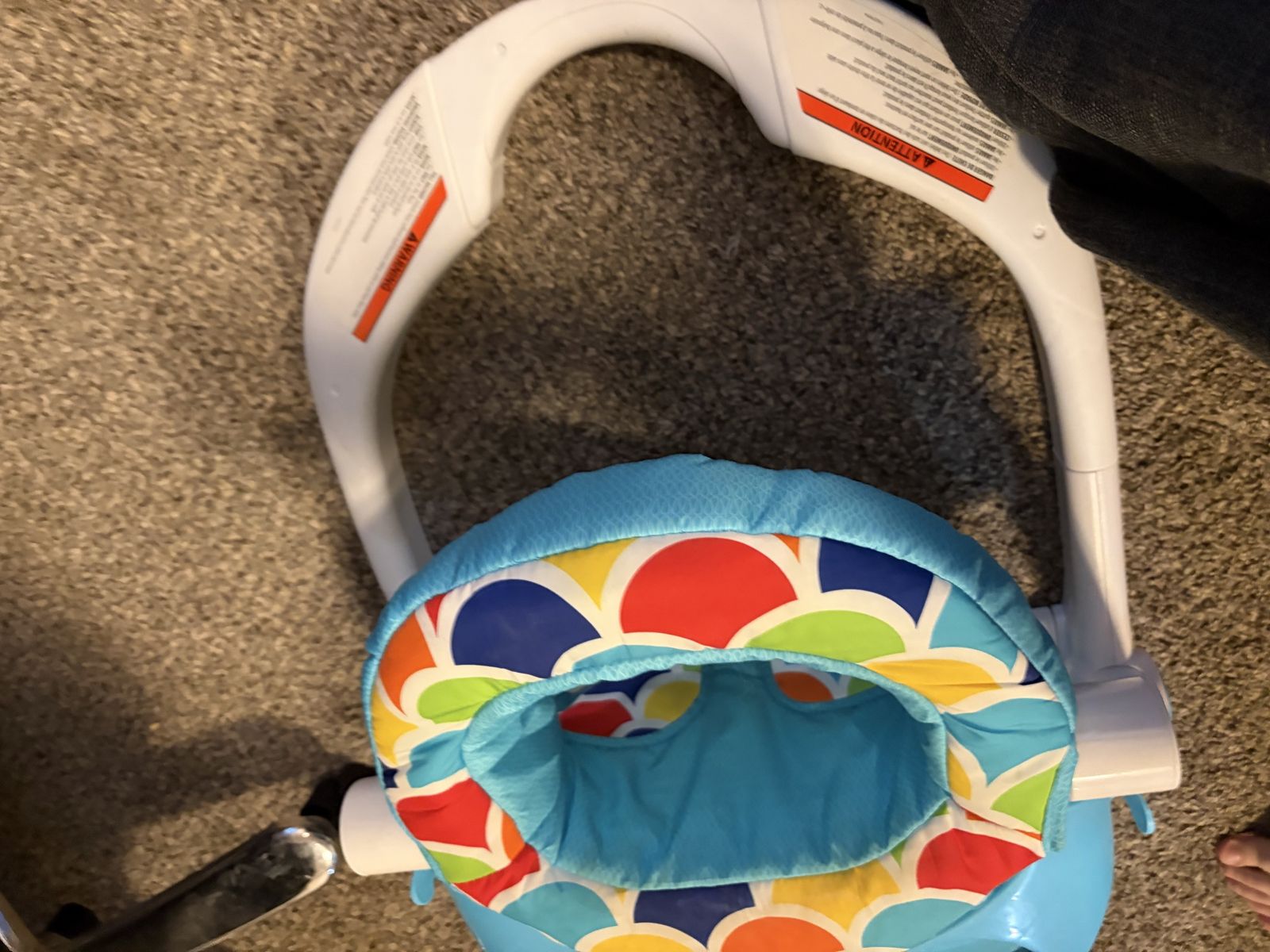 Fisher-Price Sit-Me-Up Floor Seat with Tray, Portable Baby Support Chair, Multicolor