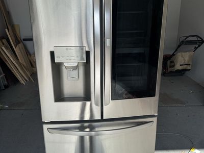 LG 28 Cu. Ft. InstaView Door-in-Door Refrigerator