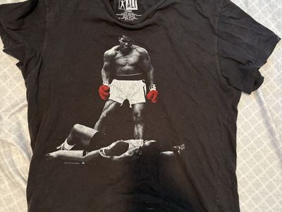 Muhammad Ali X ALT T-Shirt - Black, Large - Iconic Boxing Photo Tee