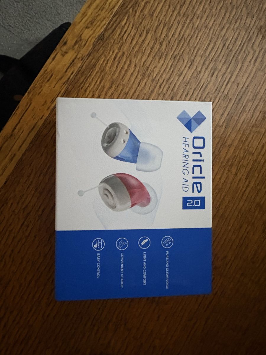 Oricle hearing aids - brand new!