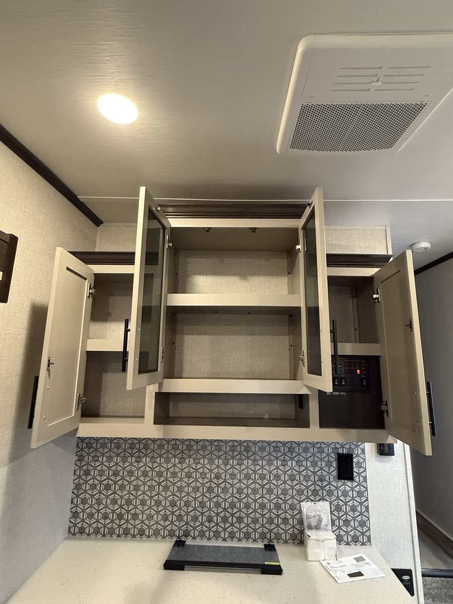 Main image 39