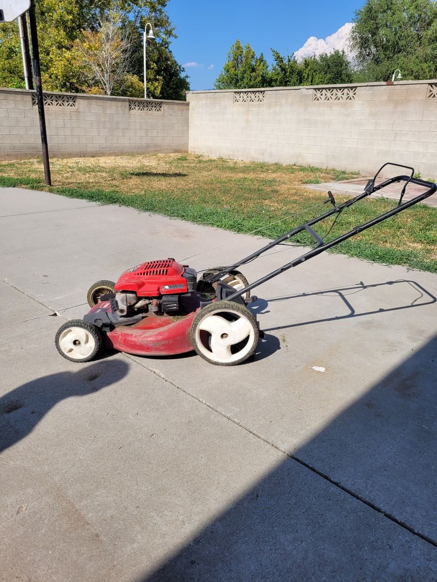 Toro lawnmower 