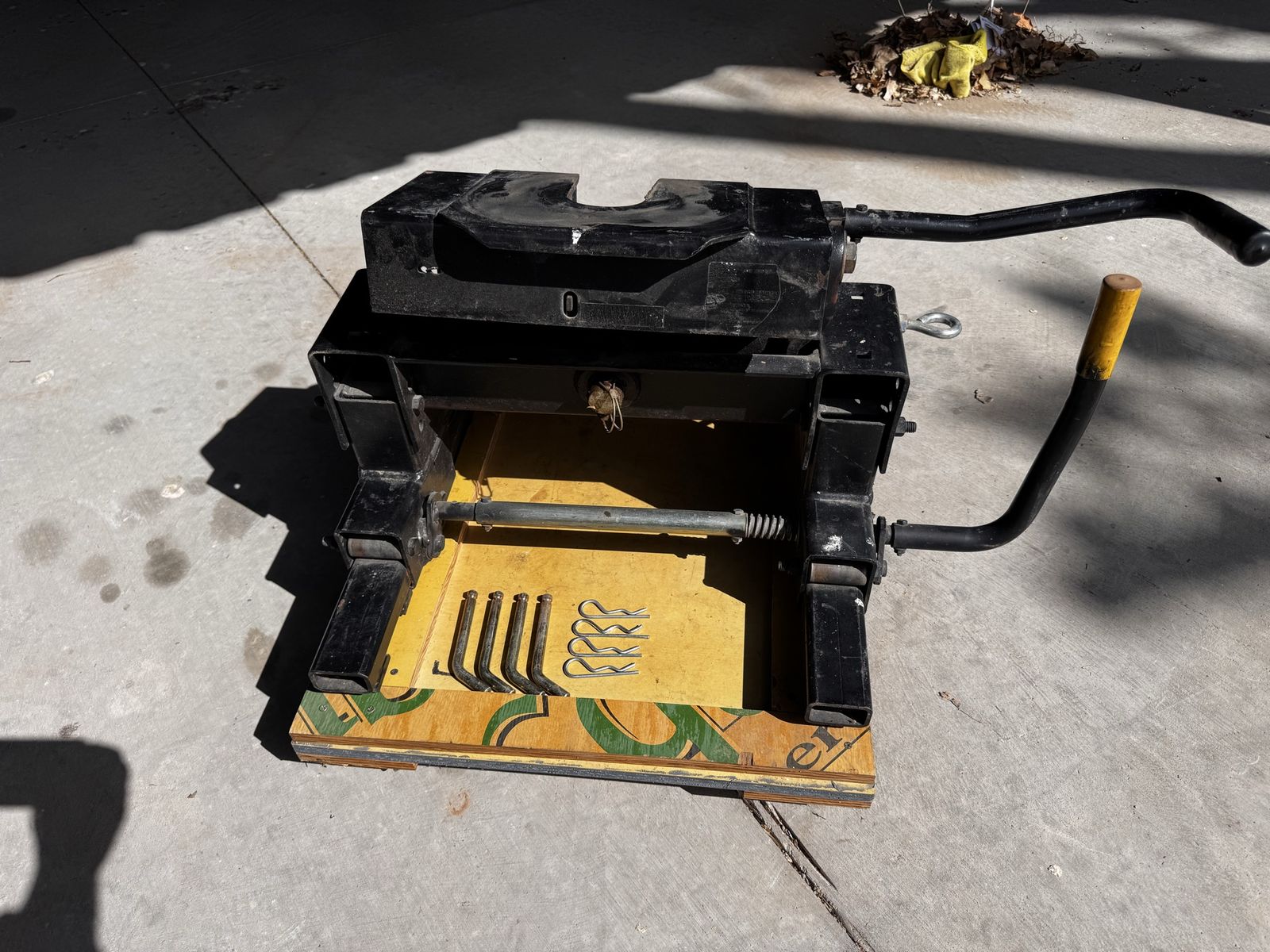 5th wheel hitch
