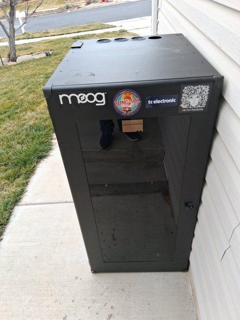 26U rack for 19" music gear