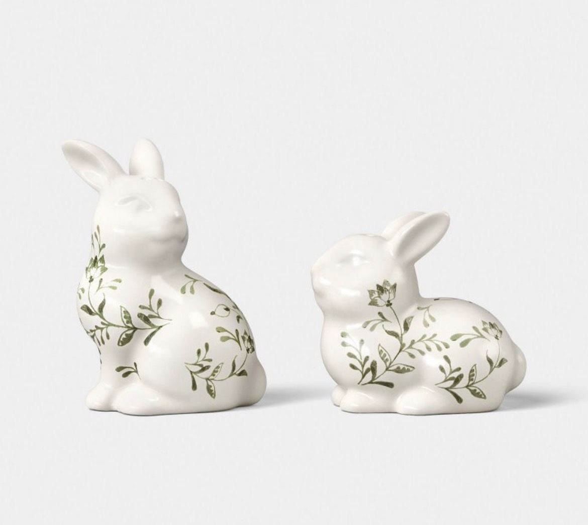 Easter Stoneware Bunny Salt and Pepper Shaker Set